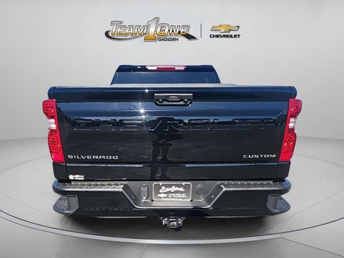 Used 2026 Chevrolet Silverado 1500 Custom image 9