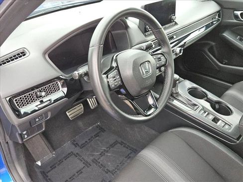 Used 2023 Honda Civic Sport image 10