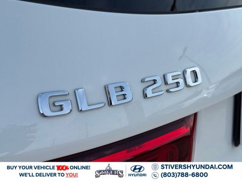 Used 2023 Mercedes-Benz GLB 250 image 14