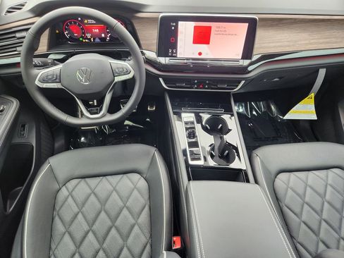 New 2026 Volkswagen Atlas SEL Premium R-Line AWD/4WD image 16