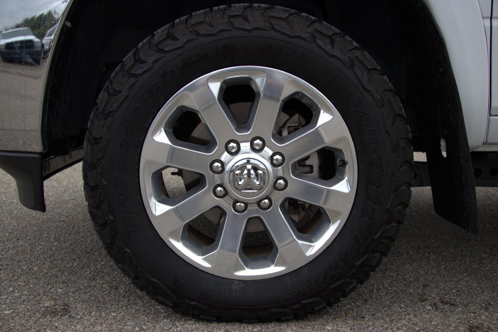 Used 2025 RAM 2500 Laramie w/ Safety Group AWD/4WD image 25