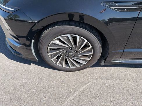 Used 2025 Hyundai Sonata Limited image 26