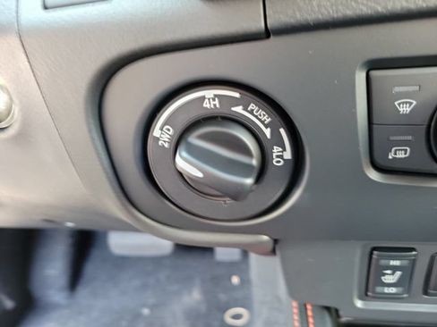 New 2026 Nissan Frontier PRO-4X w/ Pro Premium Package AWD/4WD image 31