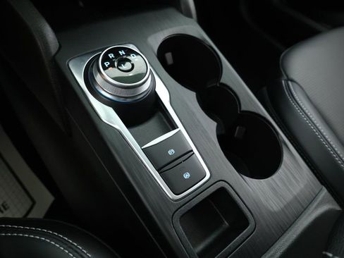 Used 2024 Ford Escape Platinum image 14