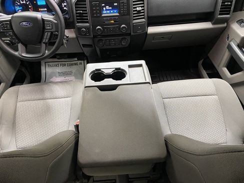 Used 2017 Ford F150 XLT image 18