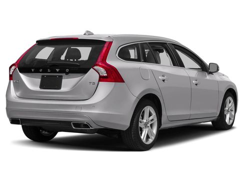 Used 2015 Volvo V60 T5 Platinum AWD/4WD image 3