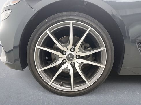 Used 2023 Genesis G70 2.0T AWD/4WD image 23