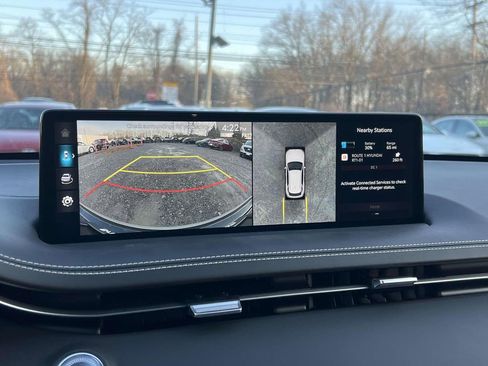 New 2025 Genesis Electrified GV70 w/ Prestige Package AWD/4WD image 28