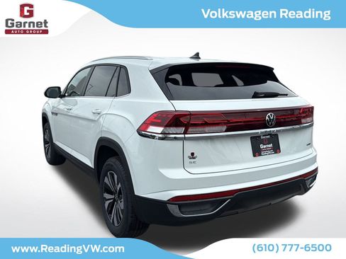New 2025 Volkswagen Atlas Cross Sport SE image 4