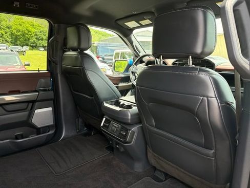 Used 2021 Ford F150 Lariat w/ Equipment Group 502A High AWD/4WD image 51