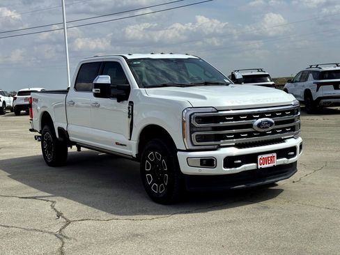 Used 2024 Ford F350 Platinum AWD/4WD image 5