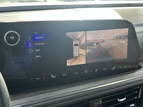 Certified 2025 Chevrolet Tahoe Z71 image 9