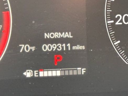 Used 2025 Honda CR-V EX-L image 11