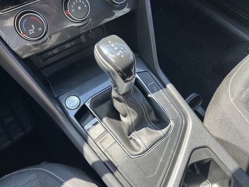 Certified 2022 Volkswagen Tiguan S FWD image 15