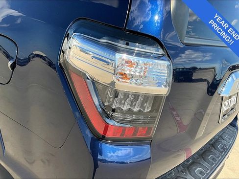 Used 2023 Toyota 4Runner Limited image 40