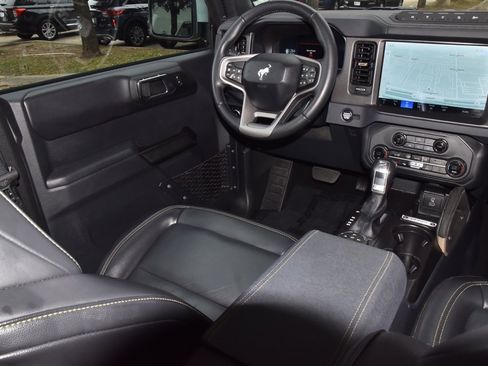 Certified 2025 Ford Bronco Badlands image 15