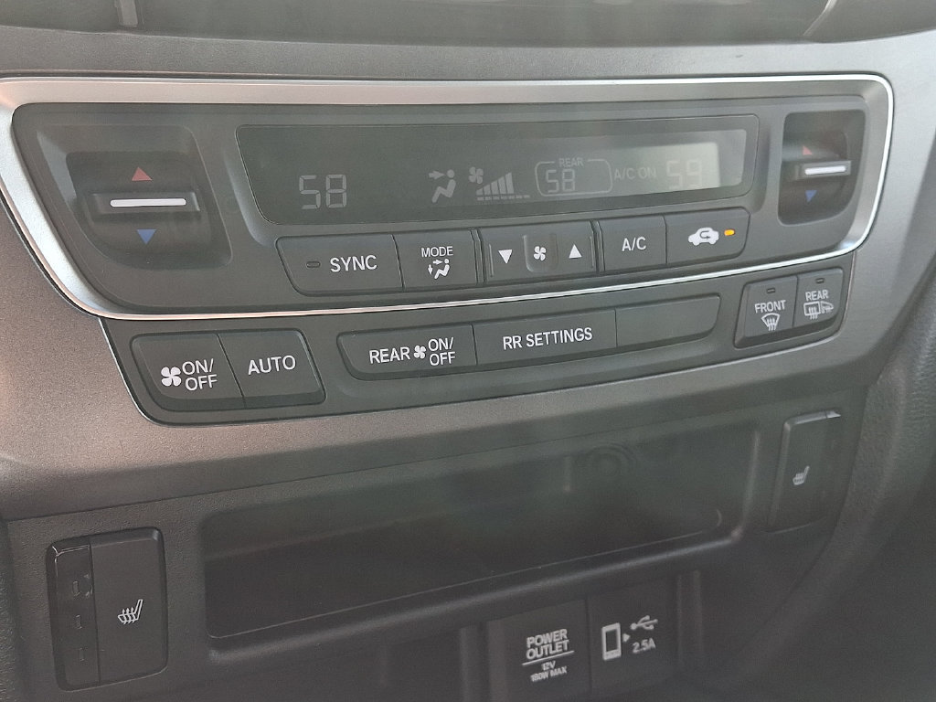 Used 2023 Honda Passport EX-L image 16