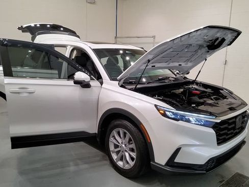 Used 2023 Honda CR-V EX-L image 9