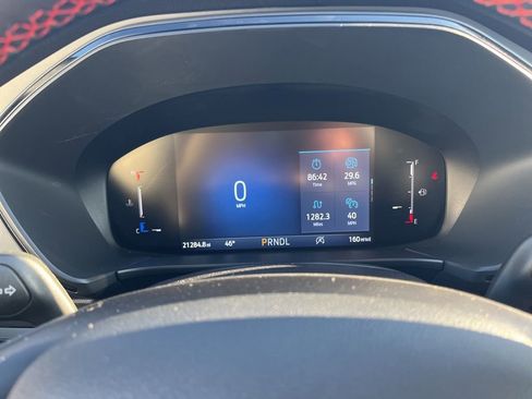 Used 2025 Ford Escape ST-Line w/ Cold Weather Package image 17