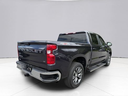 Used 2023 Chevrolet Silverado 1500 LT AWD/4WD image 11