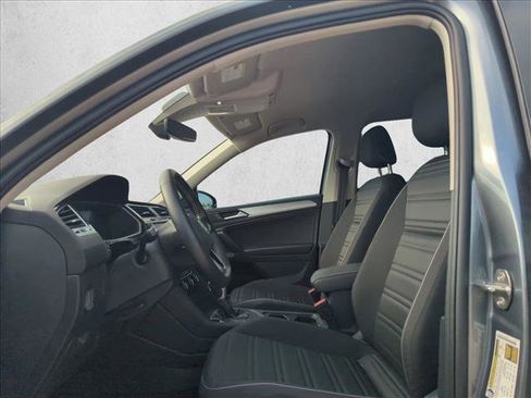 Used 2024 Volkswagen Tiguan S image 13