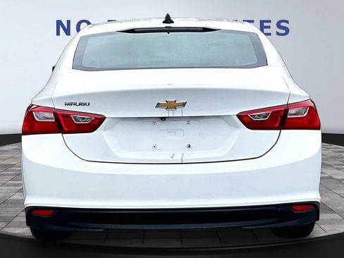 Used 2023 Chevrolet Malibu LS FWD image 5