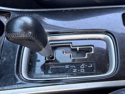 Used 2020 Mitsubishi Outlander SE FWD image 11