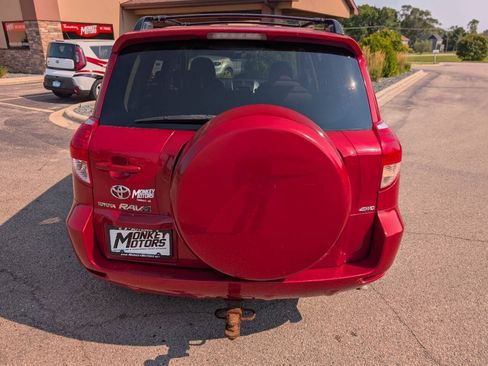 Used 2006 Toyota RAV4 Limited AWD/4WD image 8