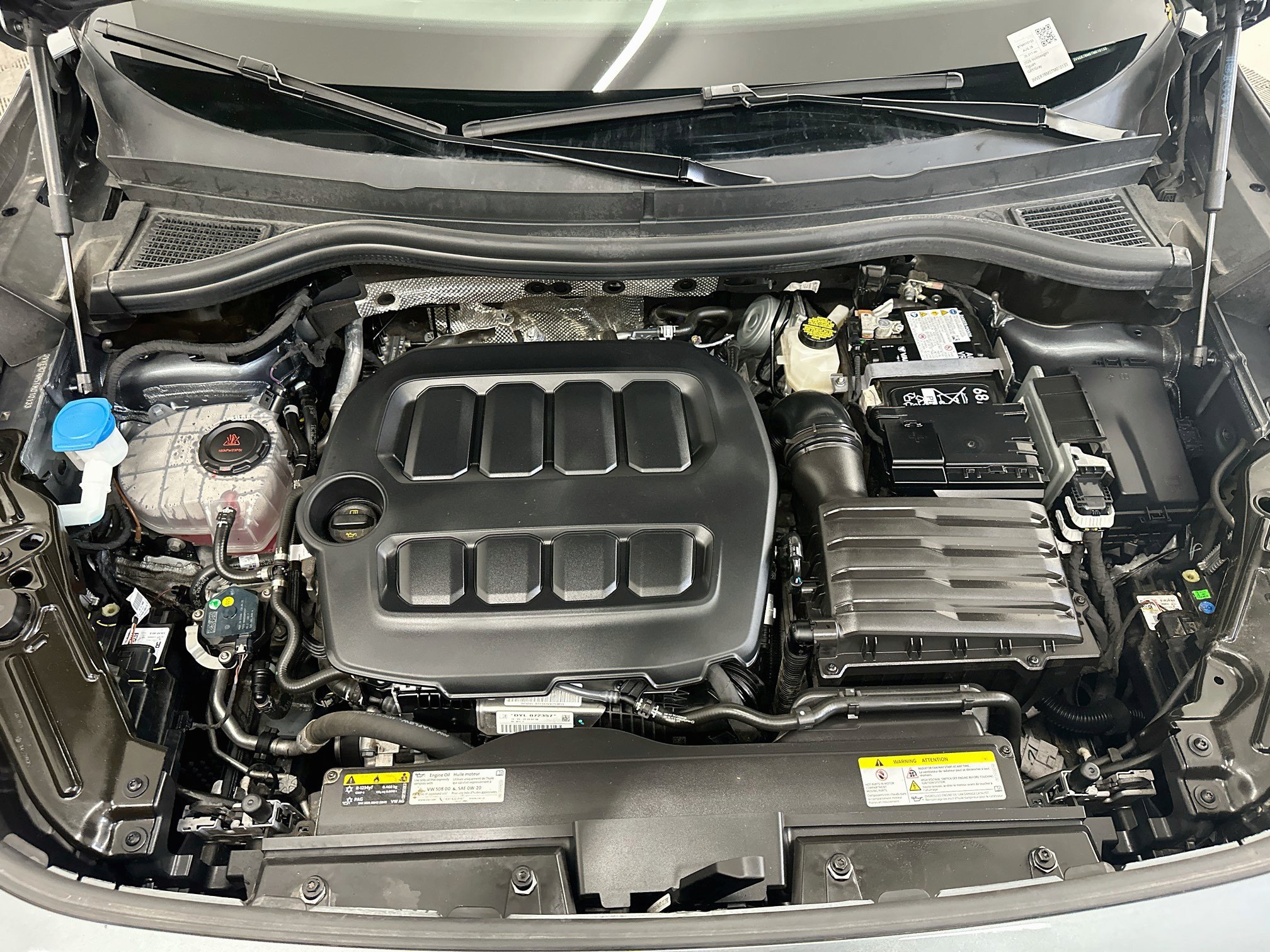 Used 2026 Volkswagen Tiguan SE AWD/4WD image 34