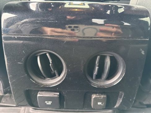 Used 2011 Ford F150 Harley-Davidson image 16