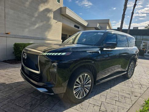 Certified 2025 INFINITI QX80 Sensory AWD/4WD image 9