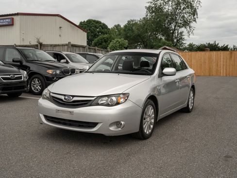 Used 2010 Subaru Impreza 2.5i Premium AWD/4WD image 5