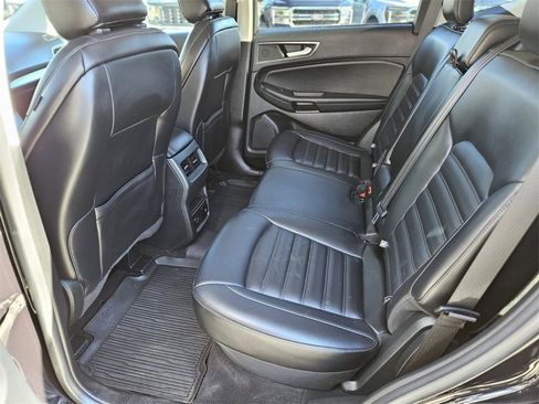 Used 2022 Ford Edge SEL w/ Convenience Package image 16