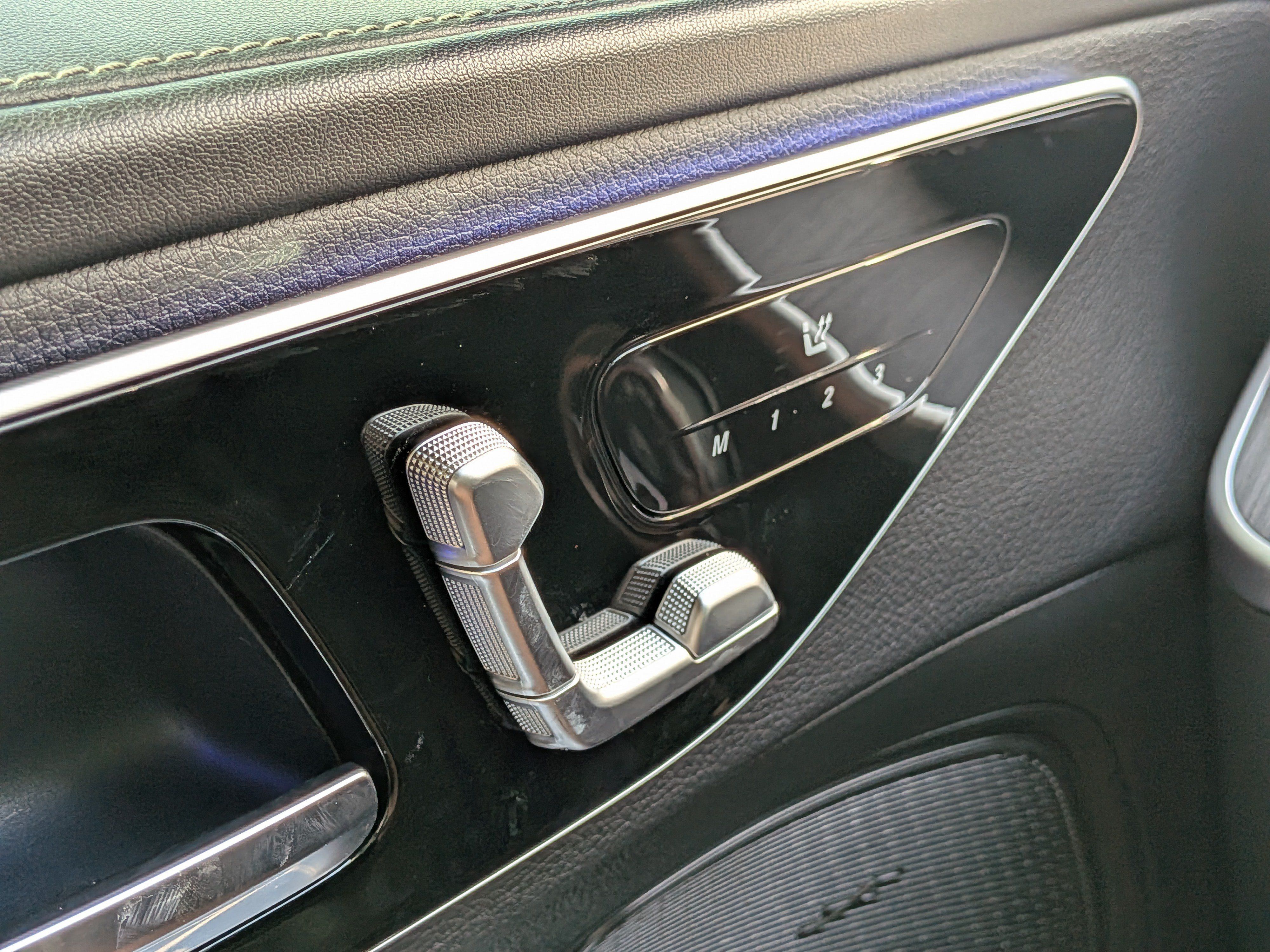 Used 2023 Mercedes-Benz C 300 4MATIC Sedan image 22
