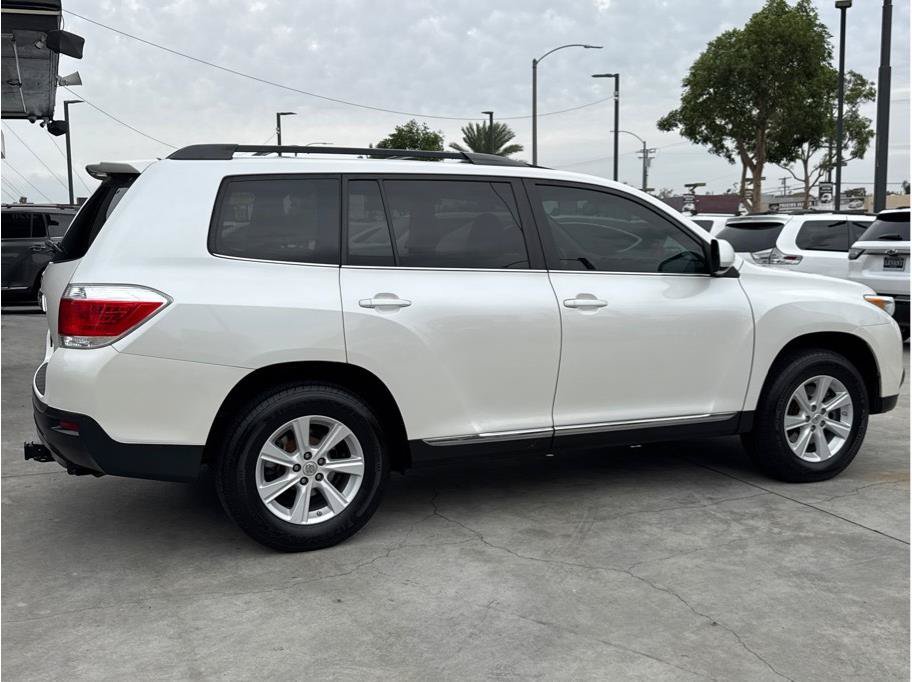 Used 2013 Toyota Highlander SE FWD image 46