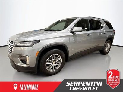Used 2023 Chevrolet Traverse LT