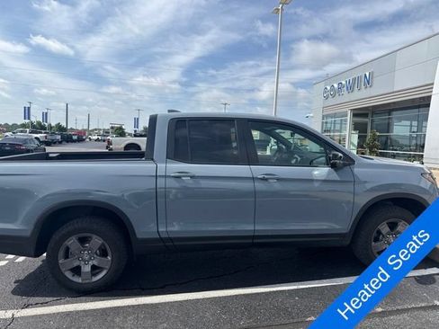 Used 2025 Honda Ridgeline TrailSport image 7