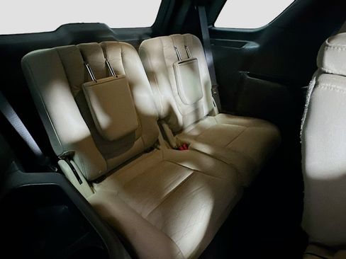 Used 2014 Ford Explorer W/ ONLY 66K MILES image 22