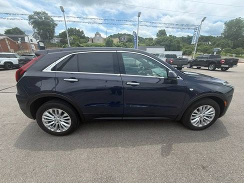 Used 2024 Cadillac XT4 Luxury FWD image 8