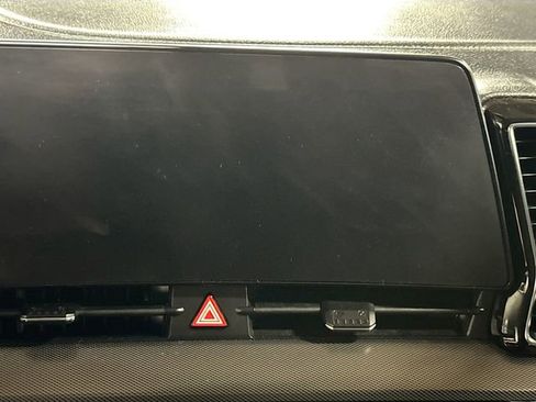 Used 2023 Kia Sportage SX image 19