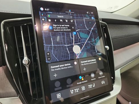 New 2026 Volvo XC90 T8 Ultra w/ Protection Package Premier image 29