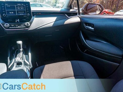 Used 2021 Toyota Corolla LE image 22