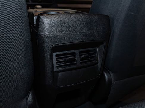 Used 2023 Chevrolet Colorado Trail Boss w/ Technology Package image 23