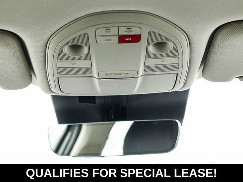 Used 2026 Genesis G70 2.5T RWD image 18