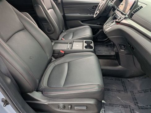Used 2025 Honda Odyssey Sport-L image 25