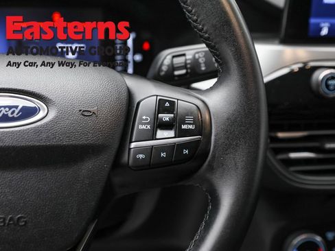 Used 2024 Ford Escape Active image 16