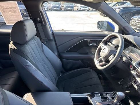 Certified 2025 Acura ADX A-Spec image 11