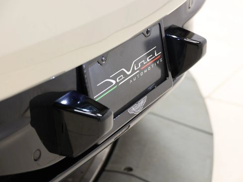 Used 2017 Aston Martin DB11 V12 RWD image 68
