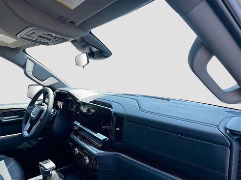 Used 2025 GMC Sierra 1500 Elevation w/ Elevation Premium Package image 25