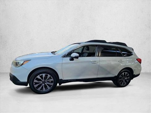 Used 2017 Subaru Outback 3.6R Limited image 8